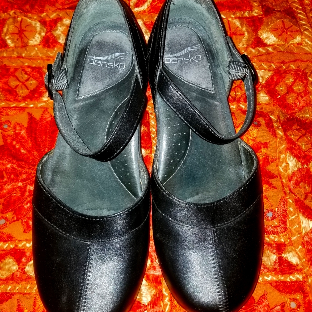 DANSKO MARY JANES